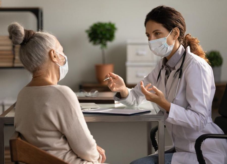 doctor-checking-up-little-black-girl